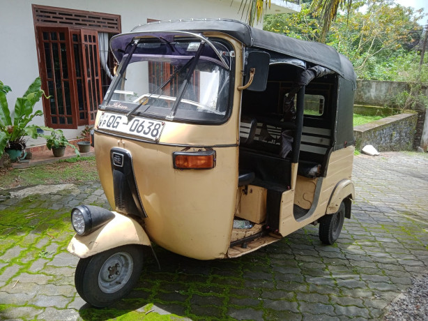 Bajaj RE 2 Stroke  2006 For Salle In Kottawa